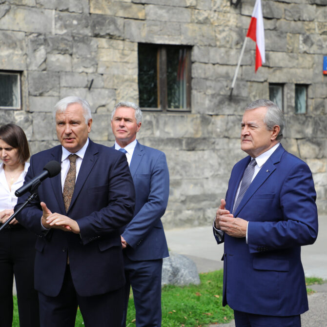 Zbiory Muzeum Ziemi PAN pozostaną w dotychczasowej lokalizacji, a w przyszłości będą eksponowane w Muzeum Przyrodniczym